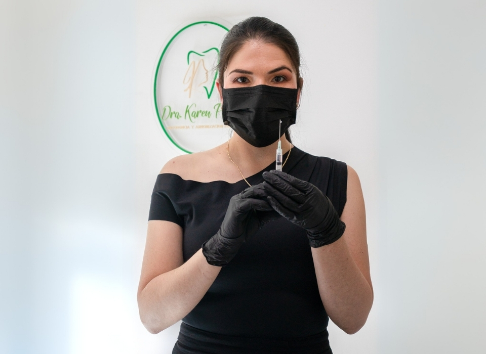 dra karen parra en cota